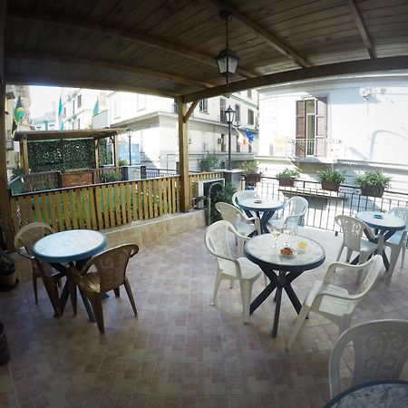 Hotel Colombo Napoli Ngoại thất bức ảnh
