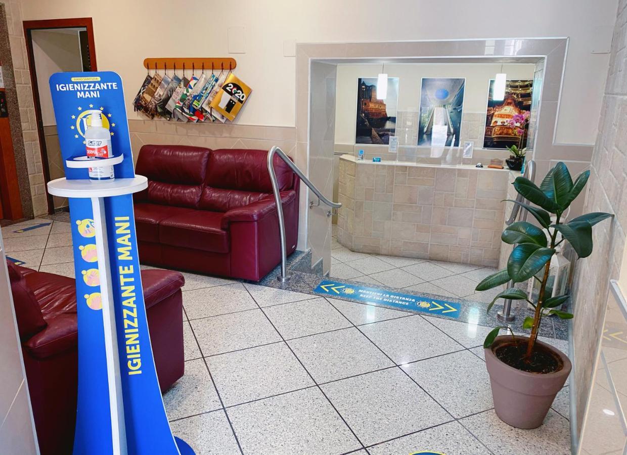 Hotel Colombo Napoli Ngoại thất bức ảnh