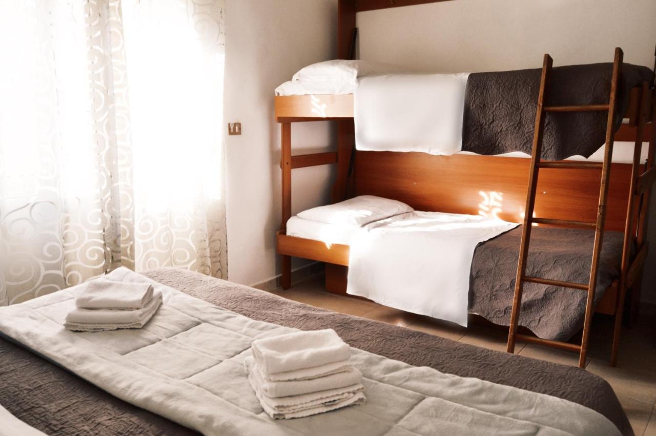 Hotel Colombo Napoli Ngoại thất bức ảnh